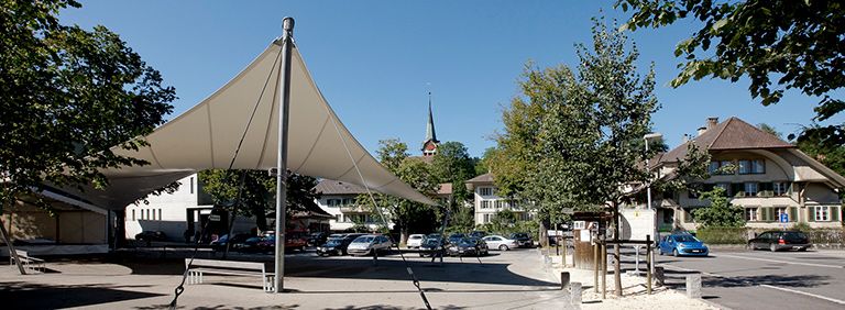 Impression aus Langnau im Emmental | Viehmarktplatz mit Zelt